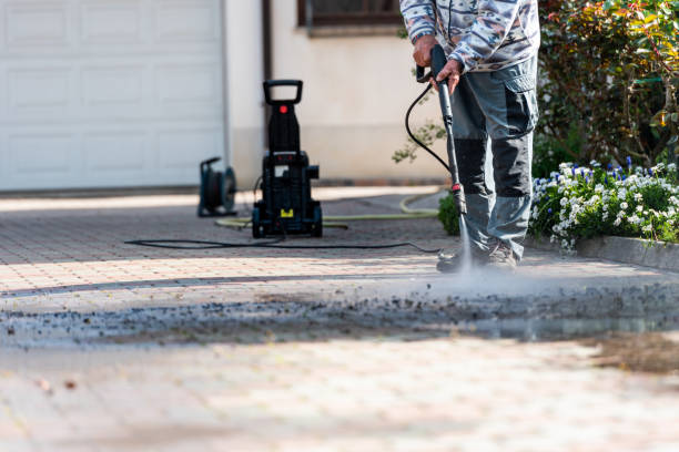 Best Garage Pressure Washing  in Apollo, PA